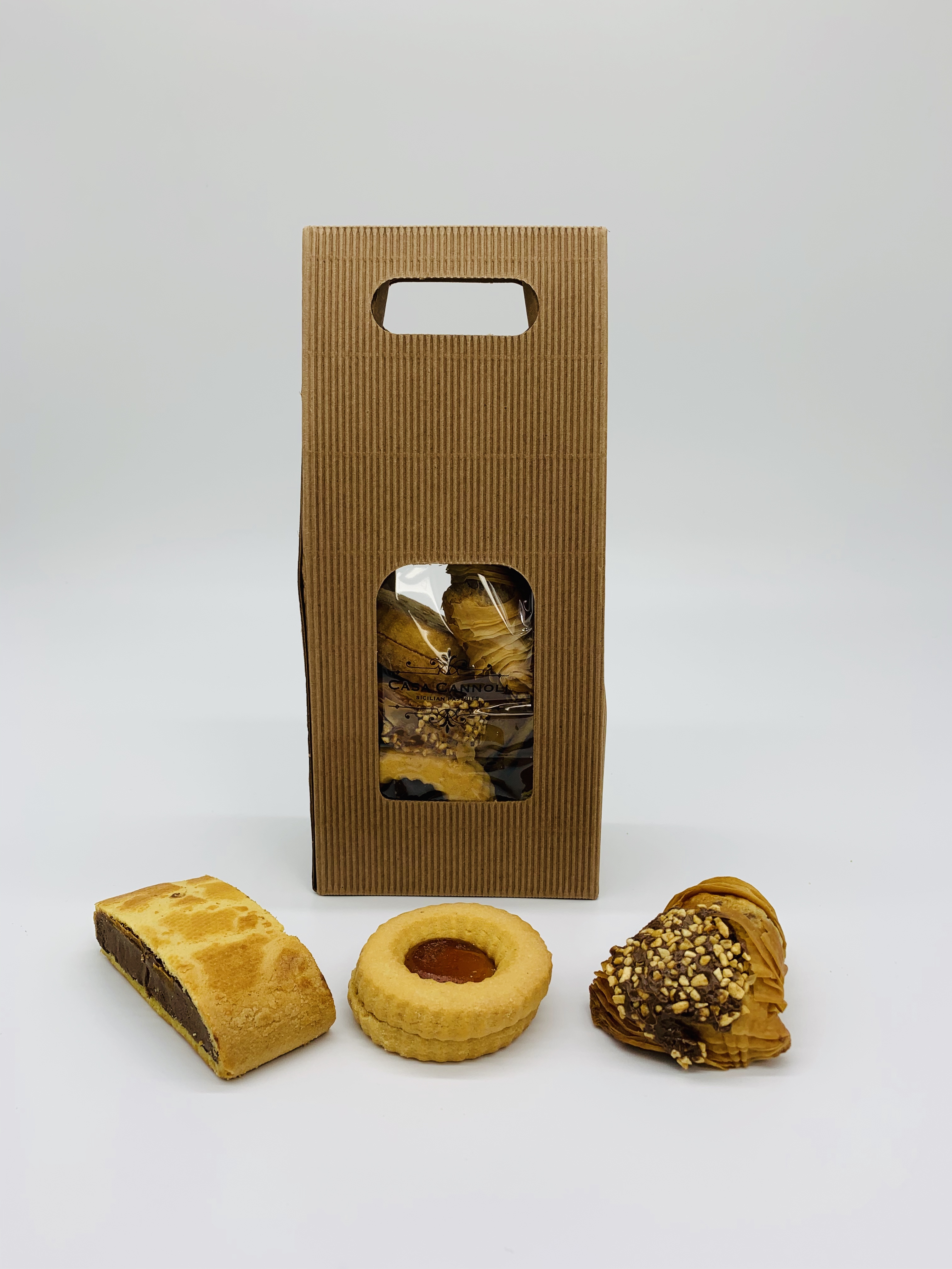 Sicilian Pastries Gift Box Casa Cannoli Order now on Cosaporto