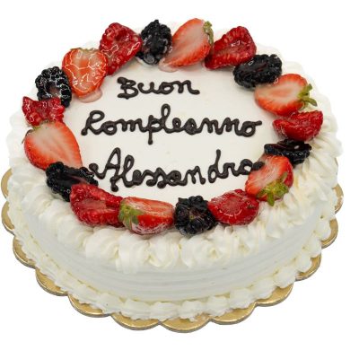 Torta crema chantilly e fragole 2