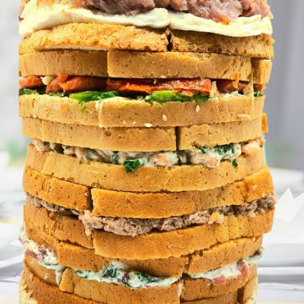 Panettone gastronomico farcito con pesce 1