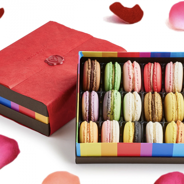 Cofanetto Macarons San Valentino - da 18 a 36 pezzi 1