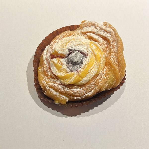 Zeppole Crema e Amarena di Caffè Roscioli 1